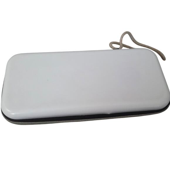 Nintendo 3DS Zelda Case White Zip Around Protector - Picture 2 of 7